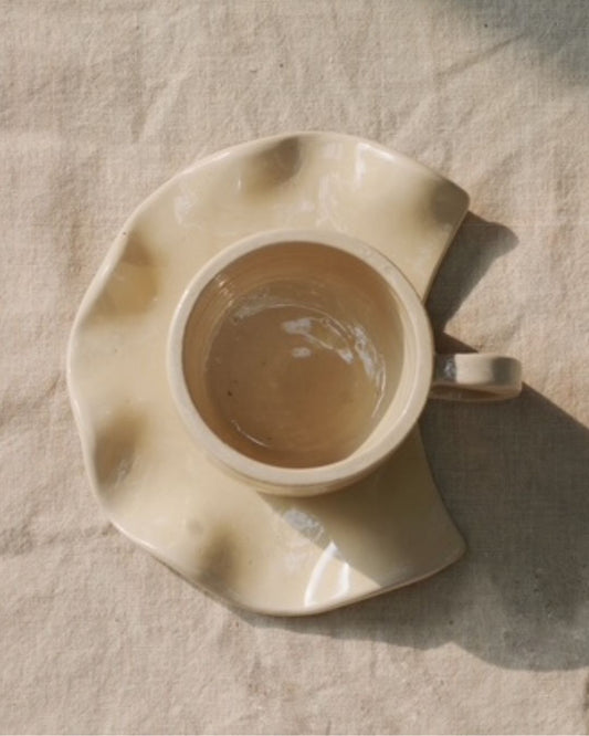 TAZA Y PLATO MEDIA LUNA