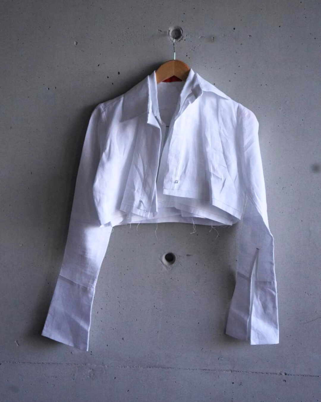 CROP TOP LINO BLANCO MANGA LARGA